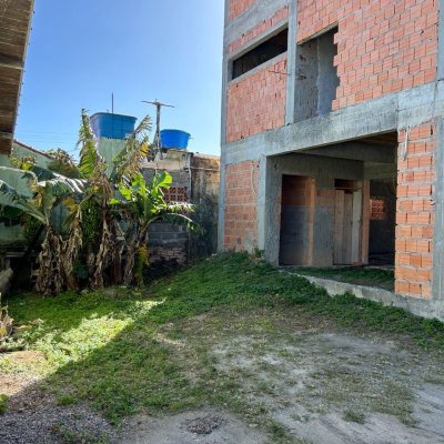 Terrenos Residenciais com 200m², no bairro Armação Do Pântano Do Sul em Florianópolis