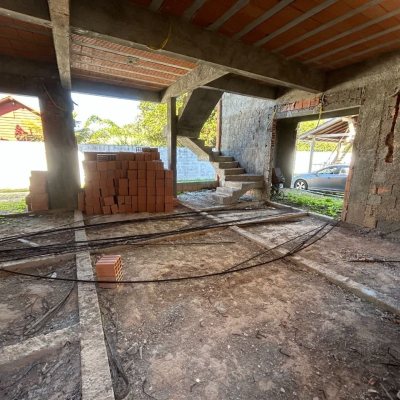 Terrenos Residenciais com 200m², no bairro Armação Do Pântano Do Sul em Florianópolis