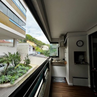 Apartamentos com 56m², 1 quarto, 1 garagem, no bairro Jurerê em Florianópolis