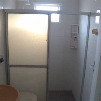 Casa Residencial com 176m², 4 quartos, 1 suíte, 2 garagens, no bairro Pantanal em Florianópolis