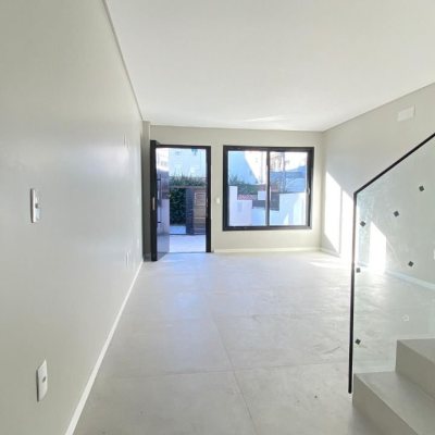 Casa Residencial com 100m², 3 quartos, 1 suíte, 1 garagem, no bairro Ingleses em Florianópolis