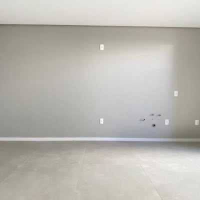 Casa Residencial com 100m², 3 quartos, 1 suíte, 1 garagem, no bairro Ingleses em Florianópolis