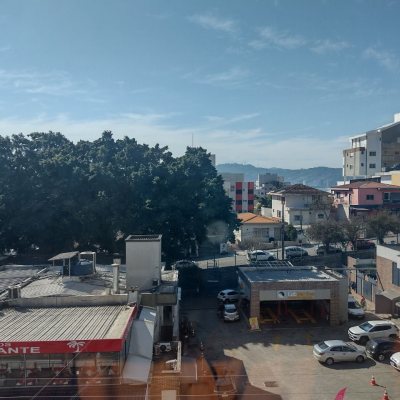 Apartamentos com 105m², 3 quartos, 1 suíte, 1 garagem, no bairro Coqueiros em Florianópolis