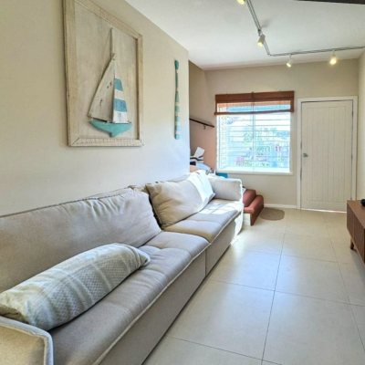Casa em Condomínio com 66m², 3 quartos, 1 garagem, no bairro Ribeirão Da Ilha em Florianópolis