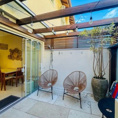 Casa em Condomínio com 66m², 3 quartos, 1 garagem, no bairro Ribeirão Da Ilha em Florianópolis