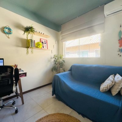 Casa em Condomínio com 66m², 3 quartos, 1 garagem, no bairro Ribeirão Da Ilha em Florianópolis