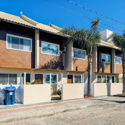 Casa em Condomínio com 66m², 3 quartos, 1 garagem, no bairro Ribeirão Da Ilha em Florianópolis