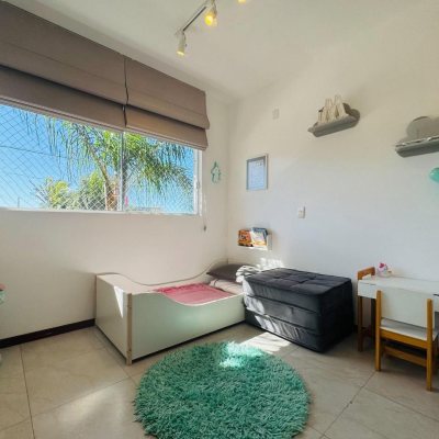 Casa em Condomínio com 66m², 3 quartos, 1 garagem, no bairro Ribeirão Da Ilha em Florianópolis