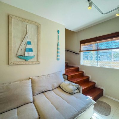 Casa em Condomínio com 66m², 3 quartos, 1 garagem, no bairro Ribeirão Da Ilha em Florianópolis