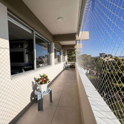 Apartamentos com 135m², 3 quartos, 1 suíte, 1 garagem, no bairro Canasvieiras em Florianópolis