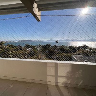 Apartamentos com 135m², 3 quartos, 1 suíte, 1 garagem, no bairro Canasvieiras em Florianópolis