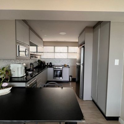 Apartamentos com 135m², 3 quartos, 1 suíte, 1 garagem, no bairro Canasvieiras em Florianópolis