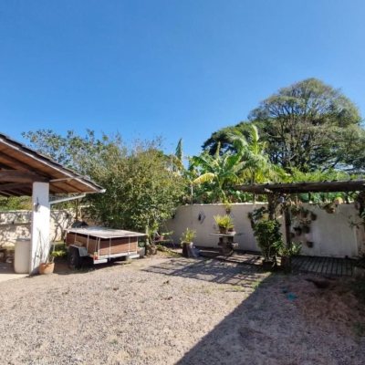 Casa em Condomínio com 172m², 2 quartos, 1 suíte, 3 garagens, no bairro Vargem Grande em Florianópolis