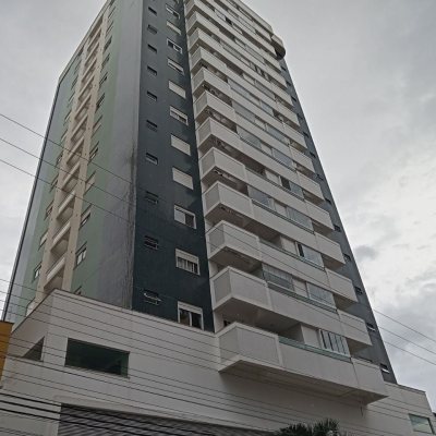 Apartamentos com 94m², 3 quartos, 1 suíte, 1 garagem, no bairro Campinas em São José