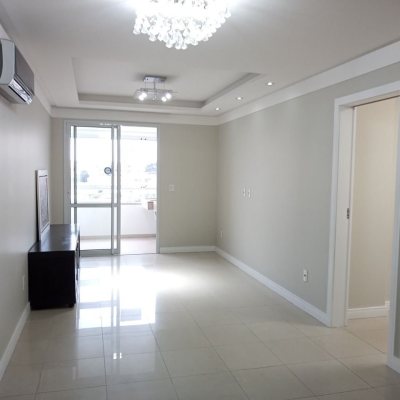 Apartamentos com 94m², 3 quartos, 1 suíte, 1 garagem, no bairro Campinas em São José