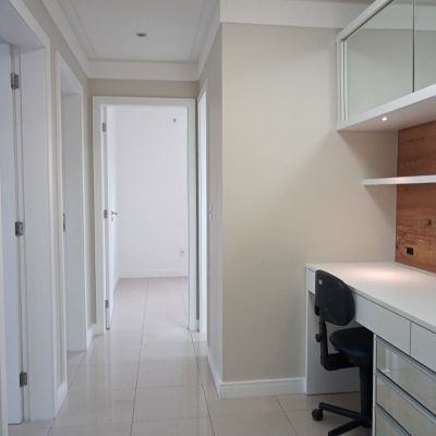 Apartamentos com 94m², 3 quartos, 1 suíte, 1 garagem, no bairro Campinas em São José