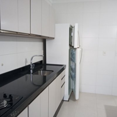 Apartamentos com 94m², 3 quartos, 1 suíte, 1 garagem, no bairro Campinas em São José
