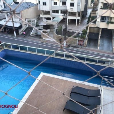 Apartamentos com 130m², 3 quartos, 3 suítes, 3 garagens, no bairro Centro em Florianópolis