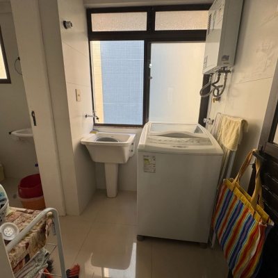 Apartamentos com 88m², 3 quartos, 1 suíte, 1 garagem, no bairro Centro em Florianópolis
