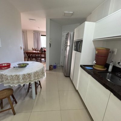 Apartamentos com 88m², 3 quartos, 1 suíte, 1 garagem, no bairro Centro em Florianópolis