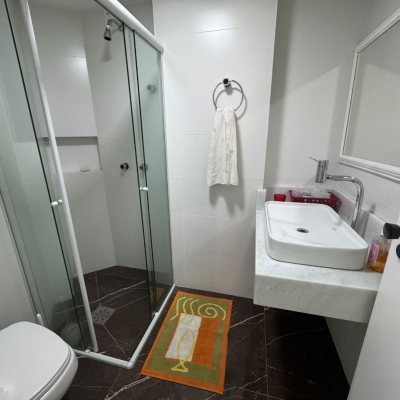 Apartamentos com 88m², 3 quartos, 1 suíte, 1 garagem, no bairro Centro em Florianópolis