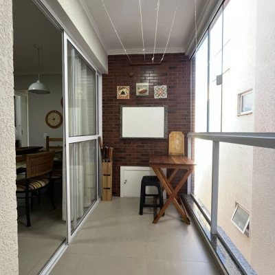 Apartamentos com 69m², 2 quartos, 1 suíte, 1 garagem, no bairro Santinho em Florianópolis