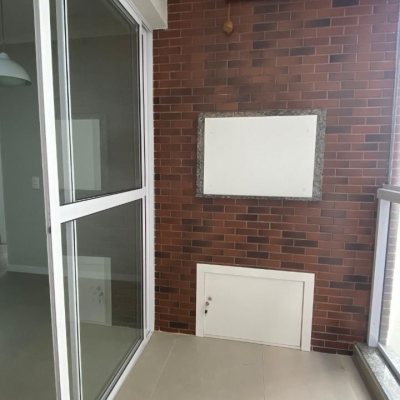 Apartamentos com 69m², 2 quartos, 1 suíte, 1 garagem, no bairro Santinho em Florianópolis