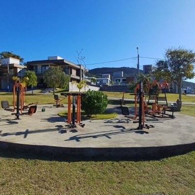 Terrenos Residenciais com 490m², no bairro Ingleses do Rio Vermelho em Florianópolis