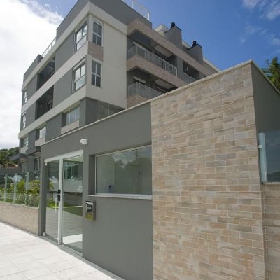 Apartamentos com 86m², 1 quarto, 1 suíte, 1 garagem, no bairro Ribeirão da Ilha em Florianópolis