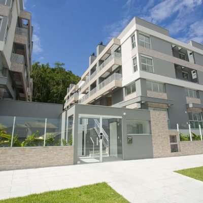 Apartamentos com 86m², 1 quarto, 1 suíte, 1 garagem, no bairro Ribeirão da Ilha em Florianópolis