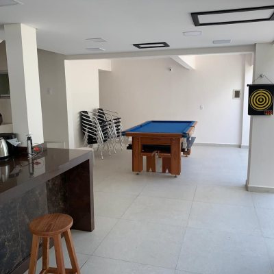 Casa Residencial com 303m², 7 quartos, 7 suítes, 3 garagens, no bairro Canasvieiras em Florianópolis