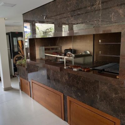 Casa Residencial com 303m², 7 quartos, 7 suítes, 3 garagens, no bairro Canasvieiras em Florianópolis