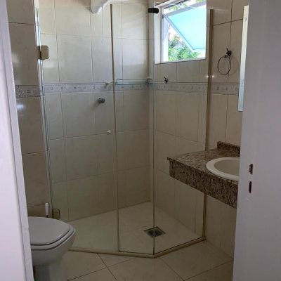 Casa Residencial com 303m², 7 quartos, 7 suítes, 3 garagens, no bairro Canasvieiras em Florianópolis