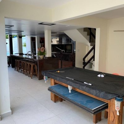 Casa Residencial com 303m², 7 quartos, 7 suítes, 3 garagens, no bairro Canasvieiras em Florianópolis