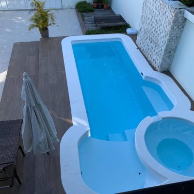 Casa Residencial com 303m², 7 quartos, 7 suítes, 3 garagens, no bairro Canasvieiras em Florianópolis