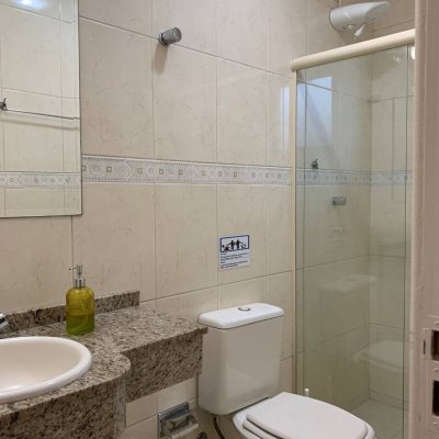 Casa Residencial com 303m², 7 quartos, 7 suítes, 3 garagens, no bairro Canasvieiras em Florianópolis