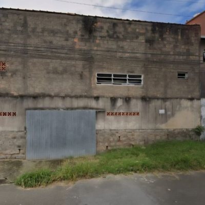 Casa Residencial com 147m², 3 quartos, 1 suíte, 2 garagens, no bairro Serraria em São José