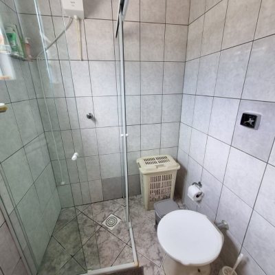 Casa Residencial com 147m², 3 quartos, 1 suíte, 2 garagens, no bairro Serraria em São José