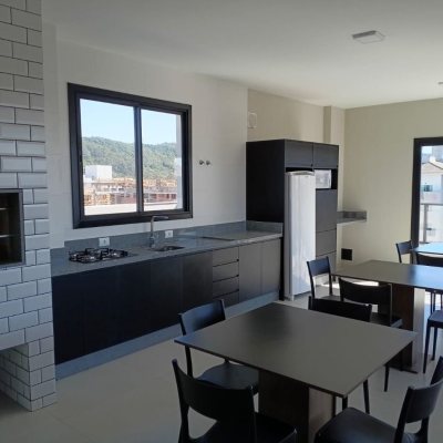 Apartamentos com 77m², 2 quartos, 1 suíte, 1 garagem, no bairro Ingleses em Florianópolis