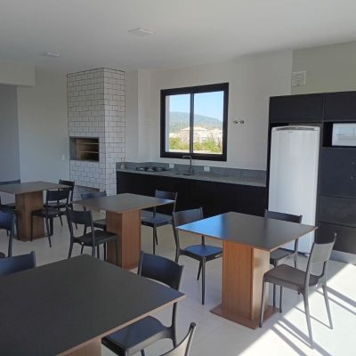 Apartamentos com 77m², 2 quartos, 1 suíte, 1 garagem, no bairro Ingleses em Florianópolis