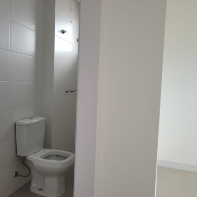 Apartamentos com 73m², 2 quartos, 2 suítes, 1 garagem, no bairro Agronômica em Florianópolis