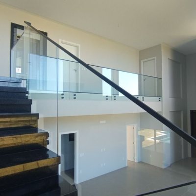 Casa em Condomínio com 398m², 4 quartos, 4 suítes, 2 garagens, no bairro Ingleses em Florianópolis