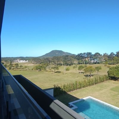 Casa em Condomínio com 398m², 4 quartos, 4 suítes, 2 garagens, no bairro Ingleses em Florianópolis