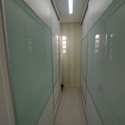 Casa Residencial com 475m², 7 quartos, 7 suítes, 8 garagens, no bairro Canasvieiras em Florianópolis