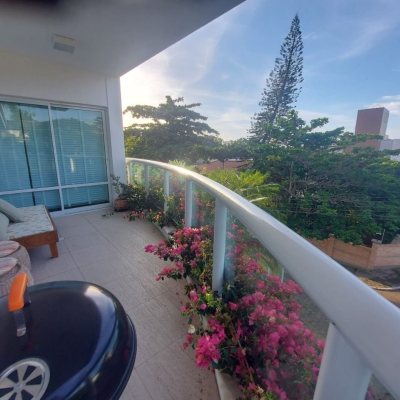 Casa Residencial com 475m², 7 quartos, 7 suítes, 8 garagens, no bairro Canasvieiras em Florianópolis