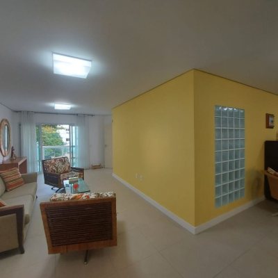 Casa Residencial com 475m², 7 quartos, 7 suítes, 8 garagens, no bairro Canasvieiras em Florianópolis
