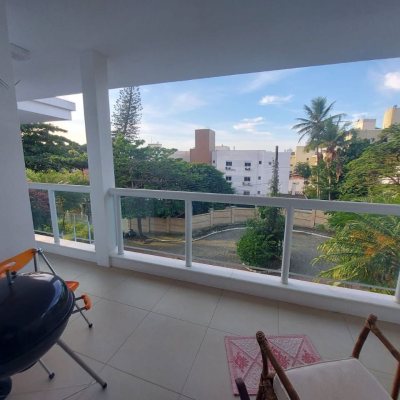 Casa Residencial com 475m², 7 quartos, 7 suítes, 8 garagens, no bairro Canasvieiras em Florianópolis