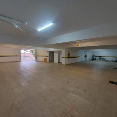 Casa Residencial com 475m², 7 quartos, 7 suítes, 8 garagens, no bairro Canasvieiras em Florianópolis