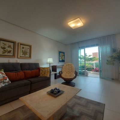 Casa Residencial com 475m², 7 quartos, 7 suítes, 8 garagens, no bairro Canasvieiras em Florianópolis