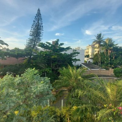 Casa Residencial com 475m², 7 quartos, 7 suítes, 8 garagens, no bairro Canasvieiras em Florianópolis